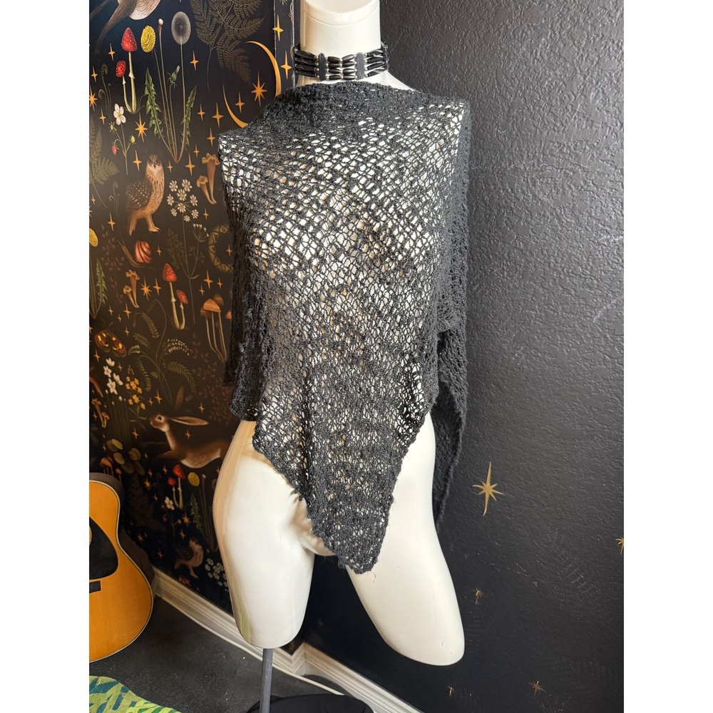 Lost River Clothing Charcoal Gray Knit Distressed Asymmetrical Poncho Mesh OS